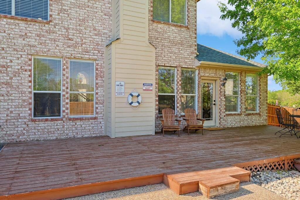 Вілла Wellness Oasis 5Br W Pool + Huge Yard + Fire Pit Sachse Екстер'єр фото